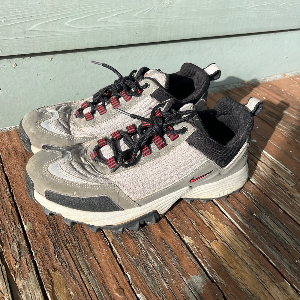 Vintage Nike ACG Hiking Shoes